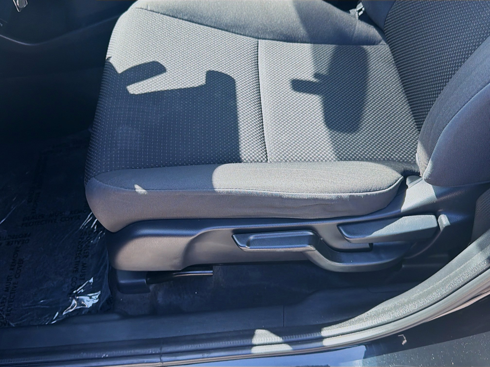Certified 2022 Honda HR-V LX image 17