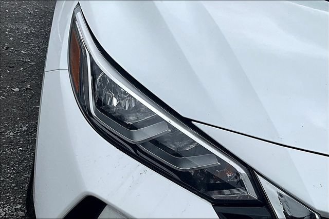 Used 2023 Nissan Sentra SV FWD image 29