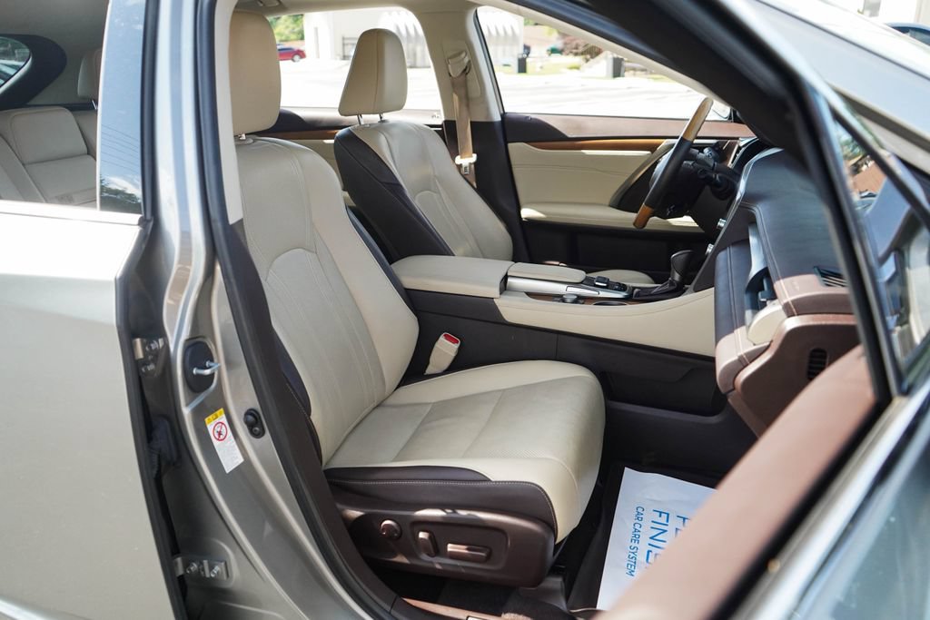Used 2017 Lexus RX 350 FWD image 13