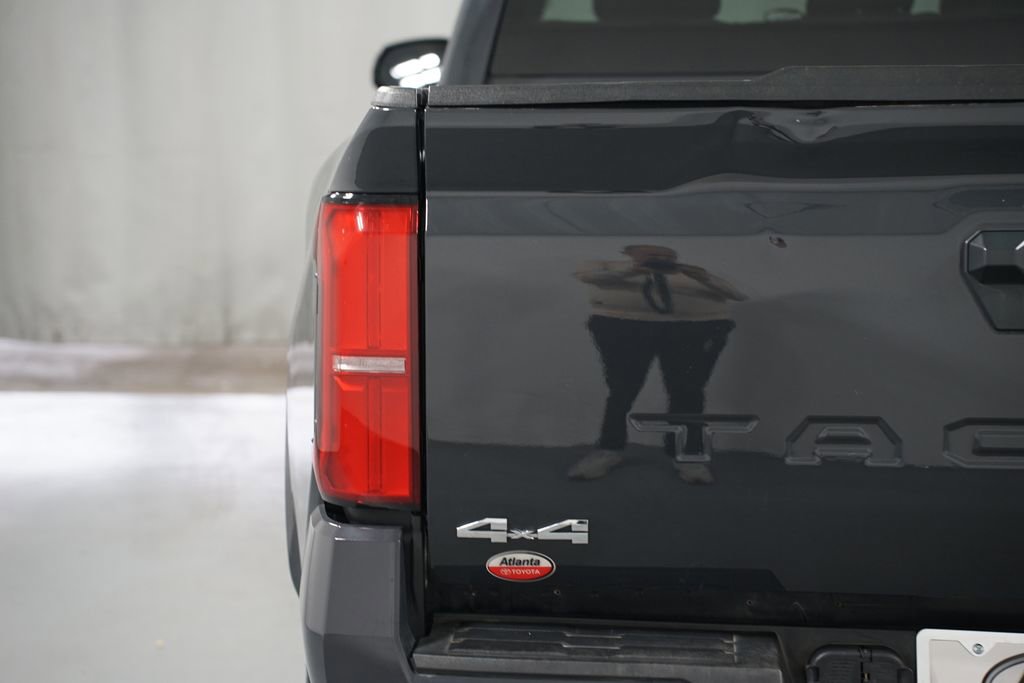 Certified 2024 Toyota Tacoma SR5 image 10