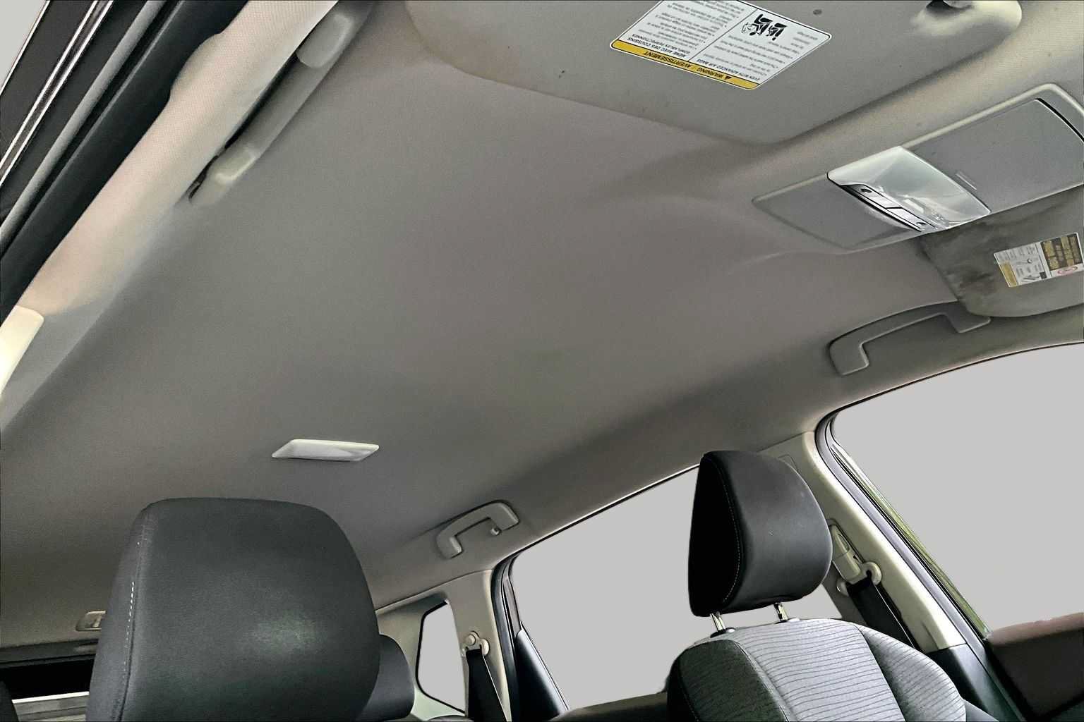 Used 2021 Nissan Rogue S FWD image 13