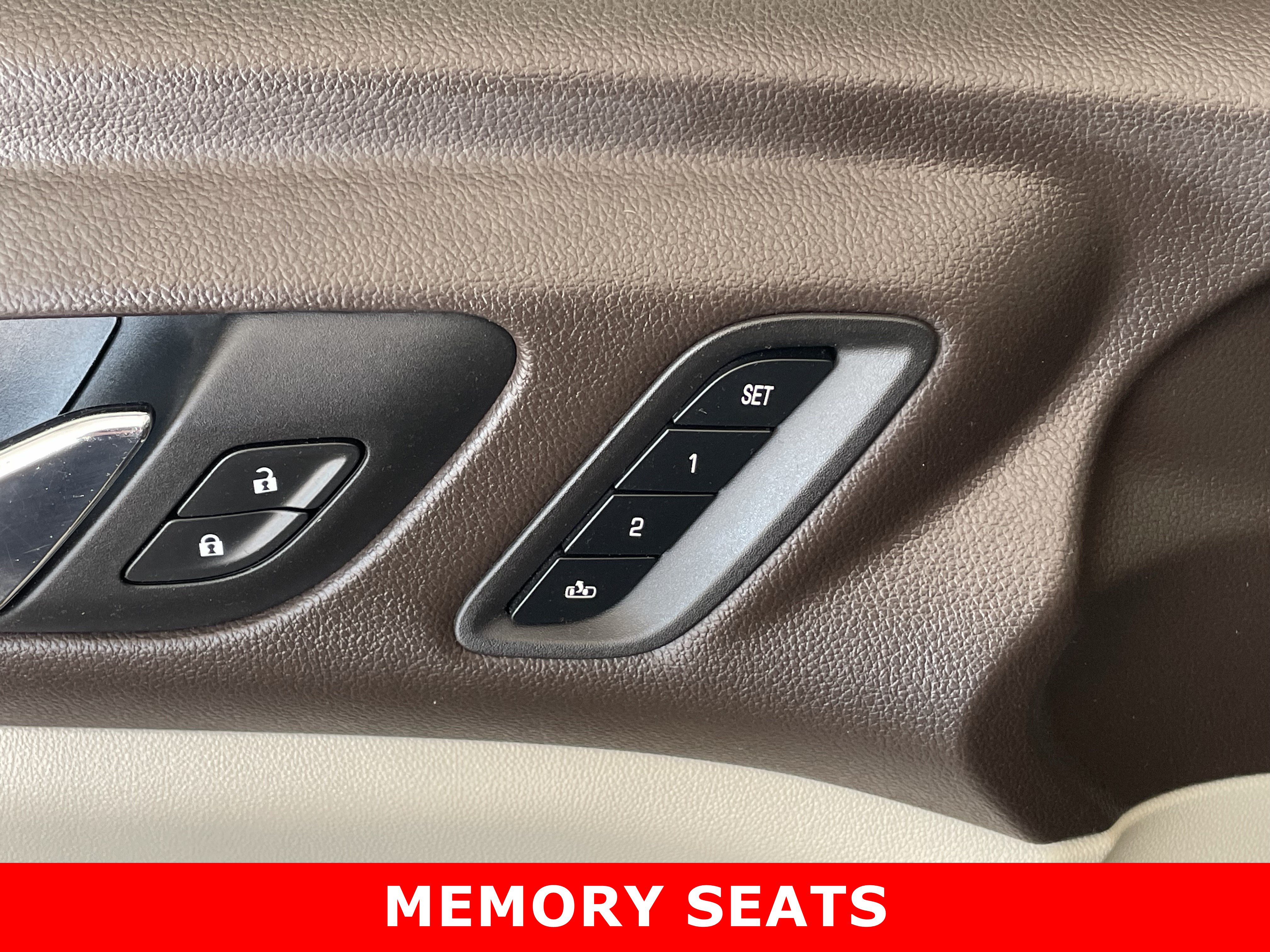 Used 2019 GMC Acadia Denali w/ Technology Package FWD image 18