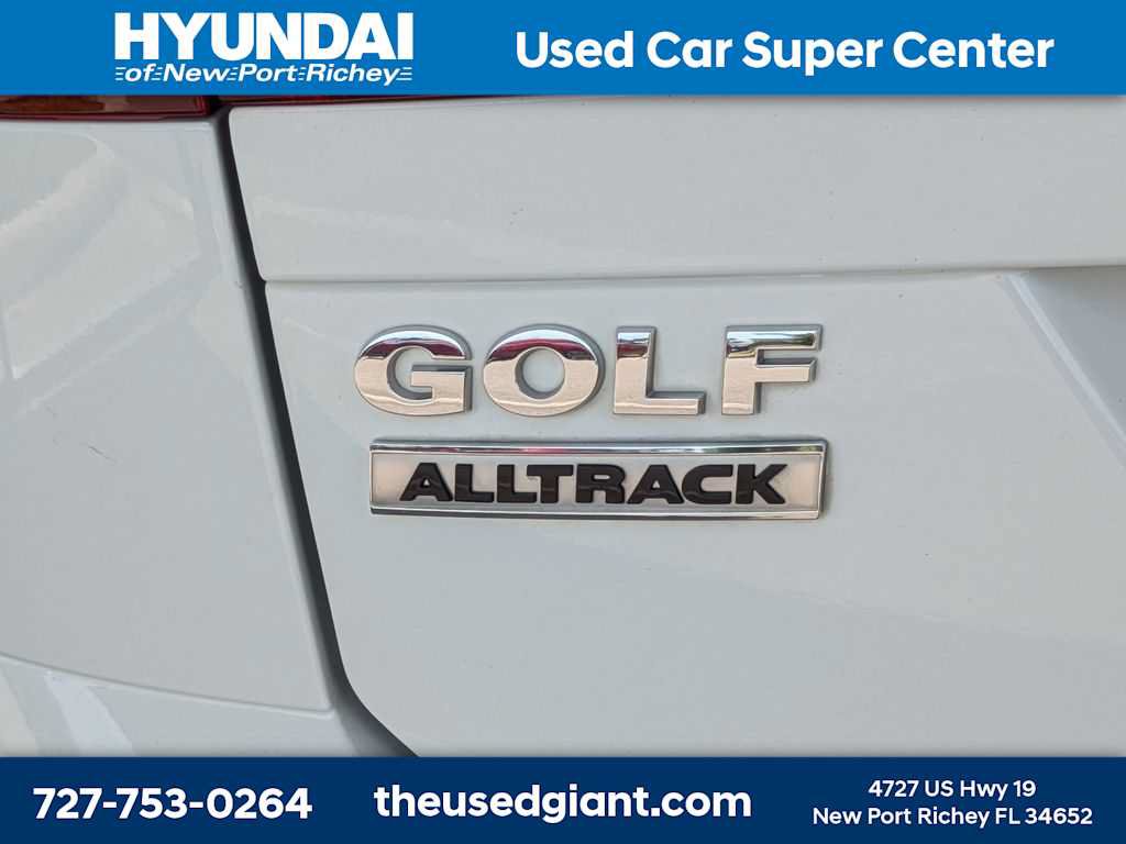 Used 2017 Volkswagen Golf Alltrack SE AWD/4WD image 14