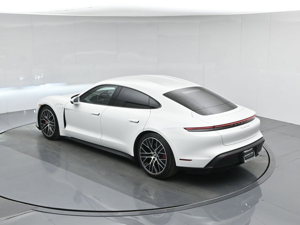 Used 2021 Porsche Taycan 4S image 42