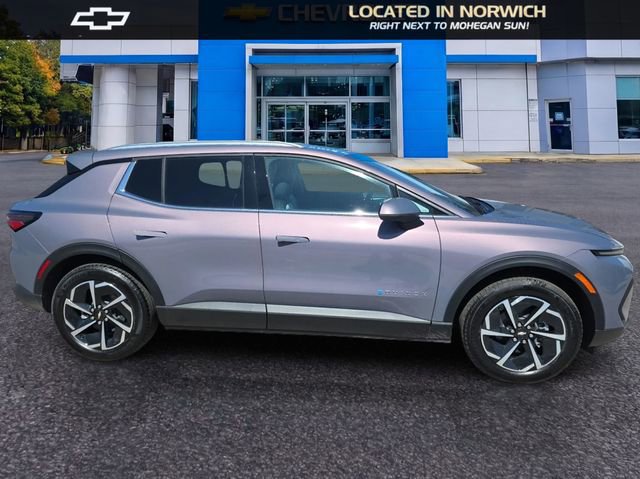 New 2026 Chevrolet Equinox EV LT AWD/4WD image 4