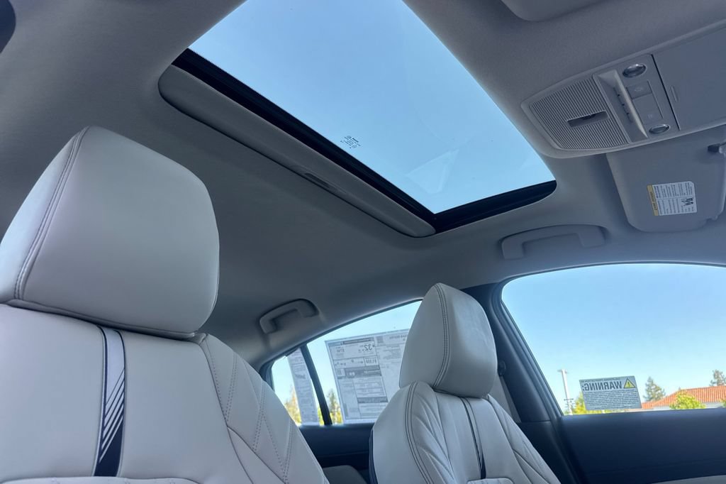 New 2026 Nissan Sentra SL w/ Floor Mat Package FWD image 13