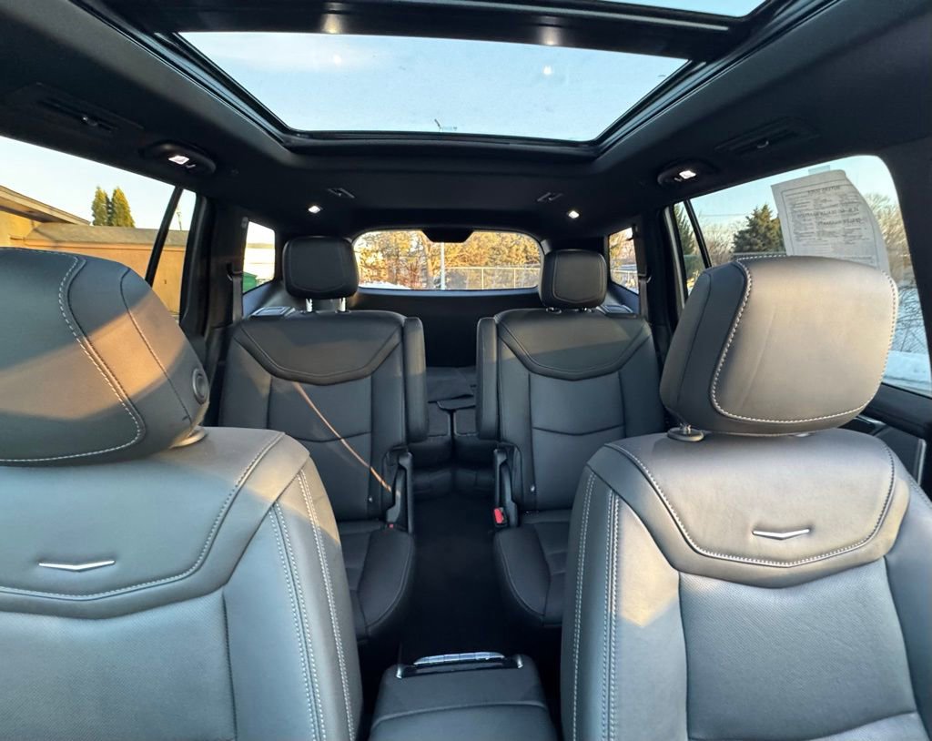 Used 2024 Cadillac XT6 Sport image 24