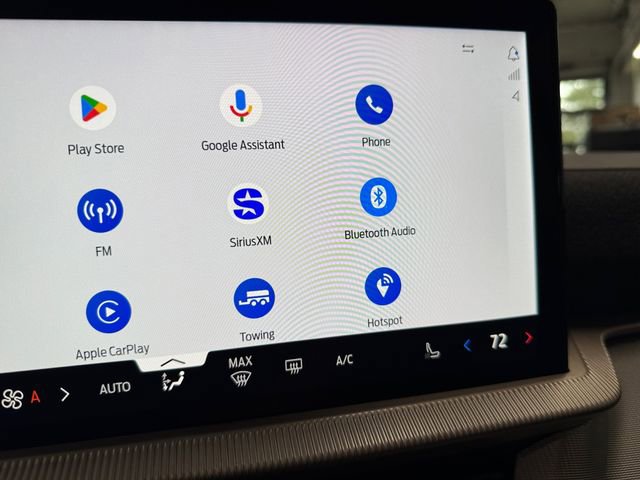 Used 2026 Ford Explorer Active w/ Active Comfort Package image 17