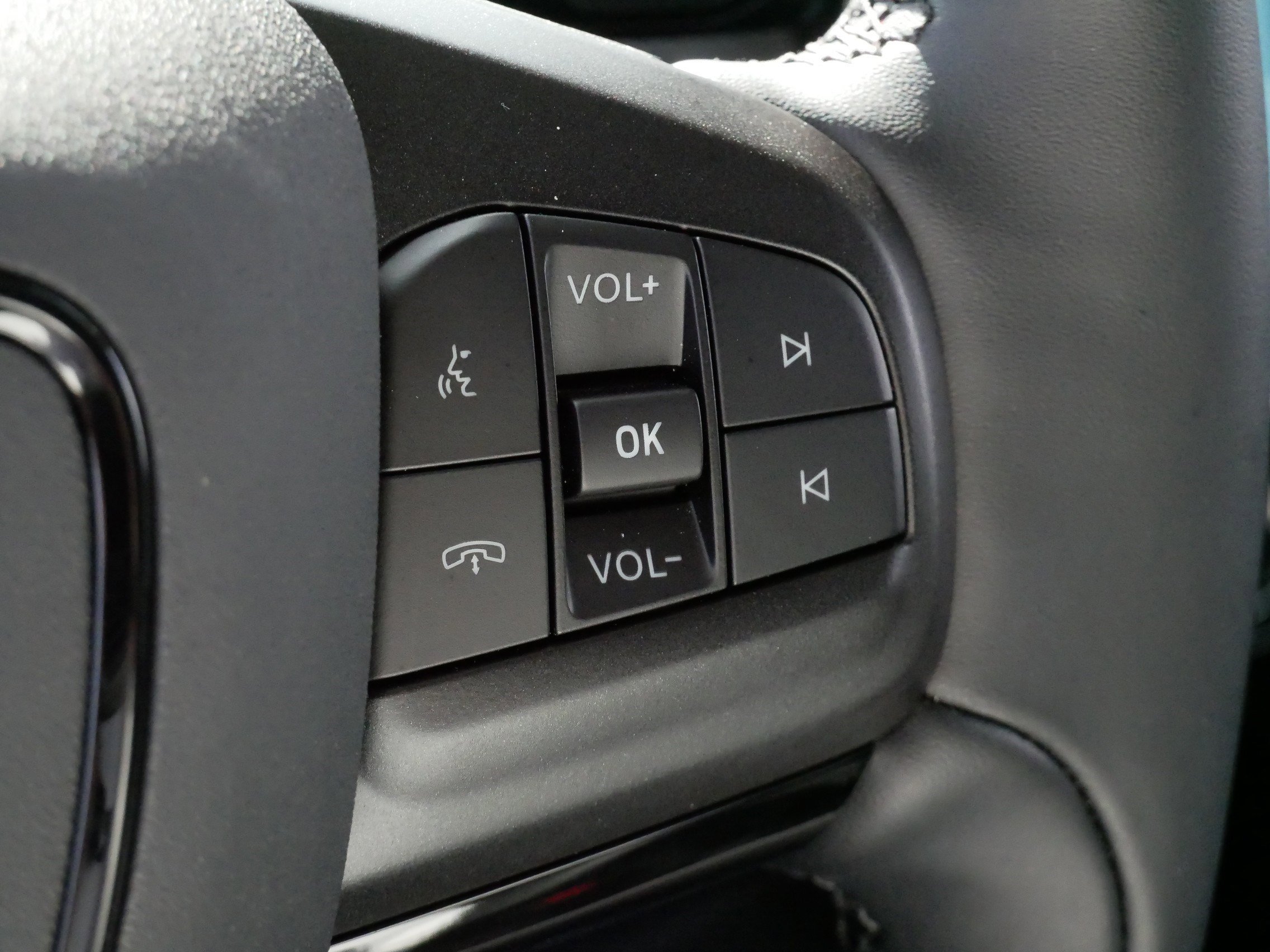 Used 2025 Ford Mustang Mach-E Premium w/ Interior Protection Package image 24