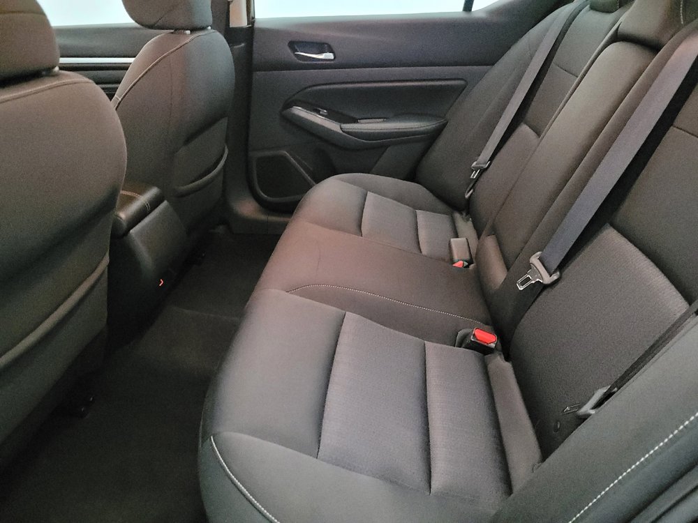 Used 2021 Nissan Altima 2.5 SV image 18