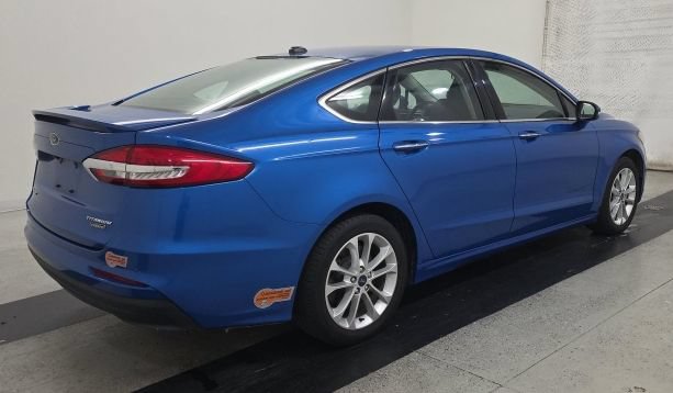 Used 2020 Ford Fusion Energi Titanium FWD image 3