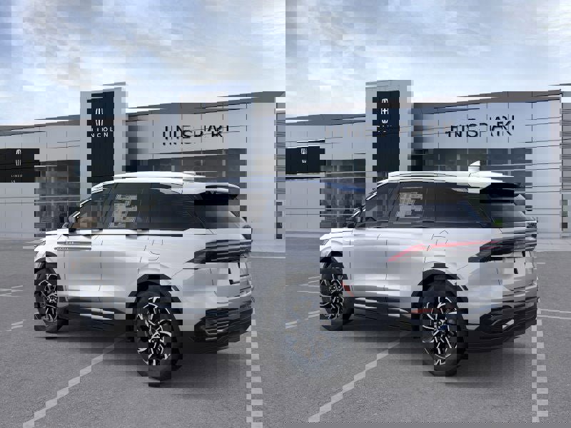 New 2026 Lincoln Nautilus Premier w/ Equipment Group 102A image 4