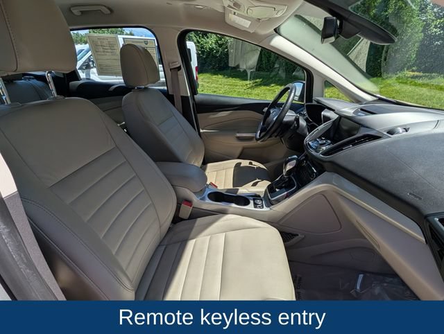 Used 2015 Ford C-MAX Energi SEL w/ Equipment Group 303A FWD image 12