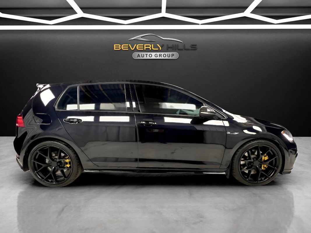 Used 2019 Volkswagen Golf R 4-Door AWD/4WD image 6