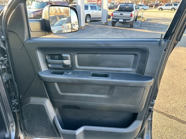 Used 2016 RAM 2500 Tradesman w/ Chrome Appearance Group image 20