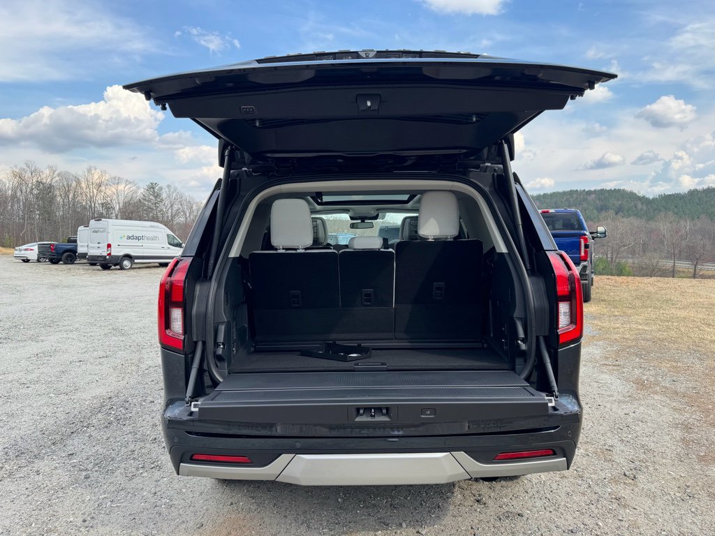 New 2026 Ford Expedition Platinum w/ Driver's Package AWD/4WD image 8