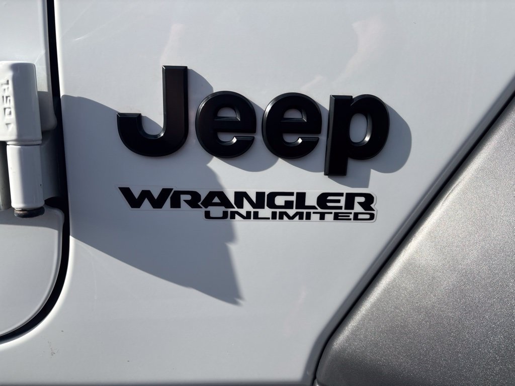 Used 2020 Jeep Wrangler Unlimited Sport AWD/4WD image 5