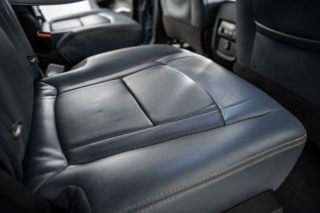 Used 2020 Buick Enclave Essence image 33