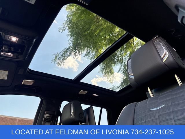 Certified 2026 Cadillac Escalade V w/ LPO, Onyx Lite Package AWD/4WD image 19