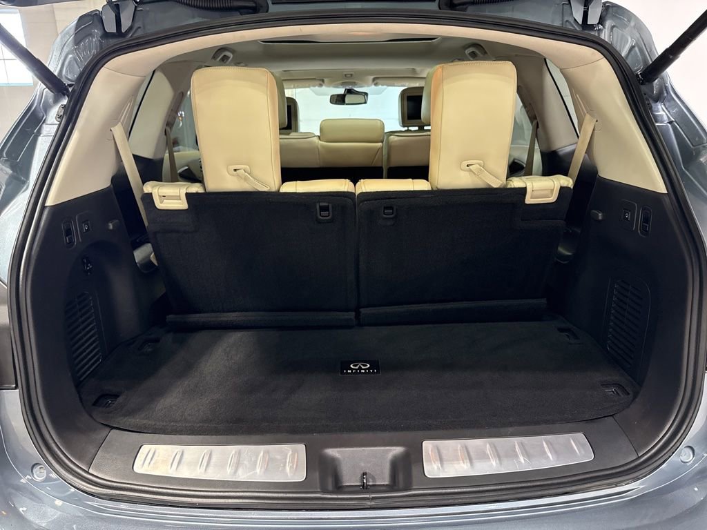 Used 2017 INFINITI QX60 Luxe w/ Deluxe Technology Package AWD/4WD image 39