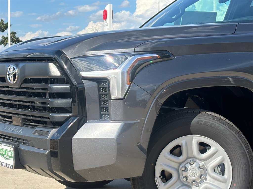New 2026 Toyota Tundra SR image 3