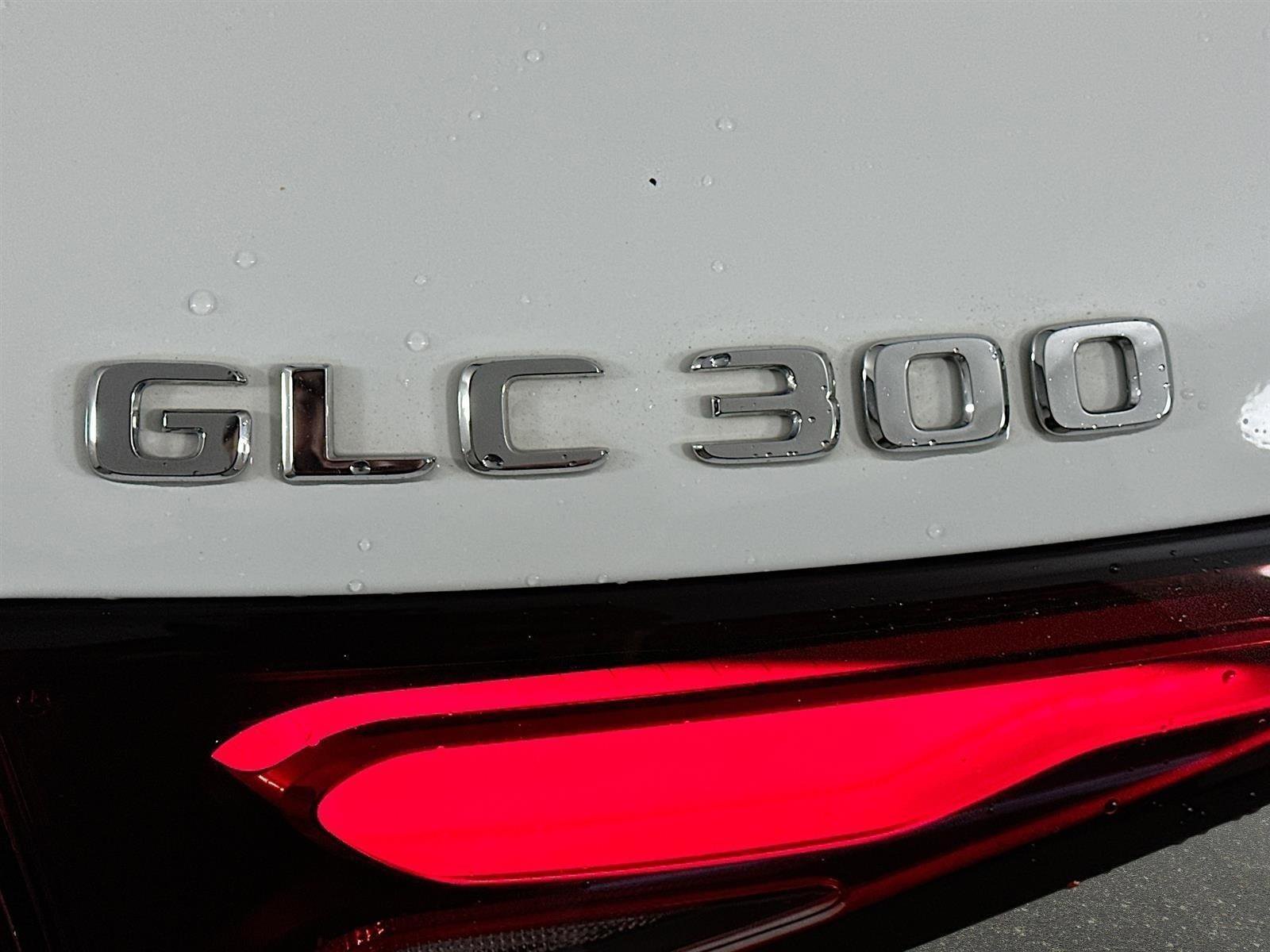 Certified 2024 Mercedes-Benz GLC 300 4MATIC image 7