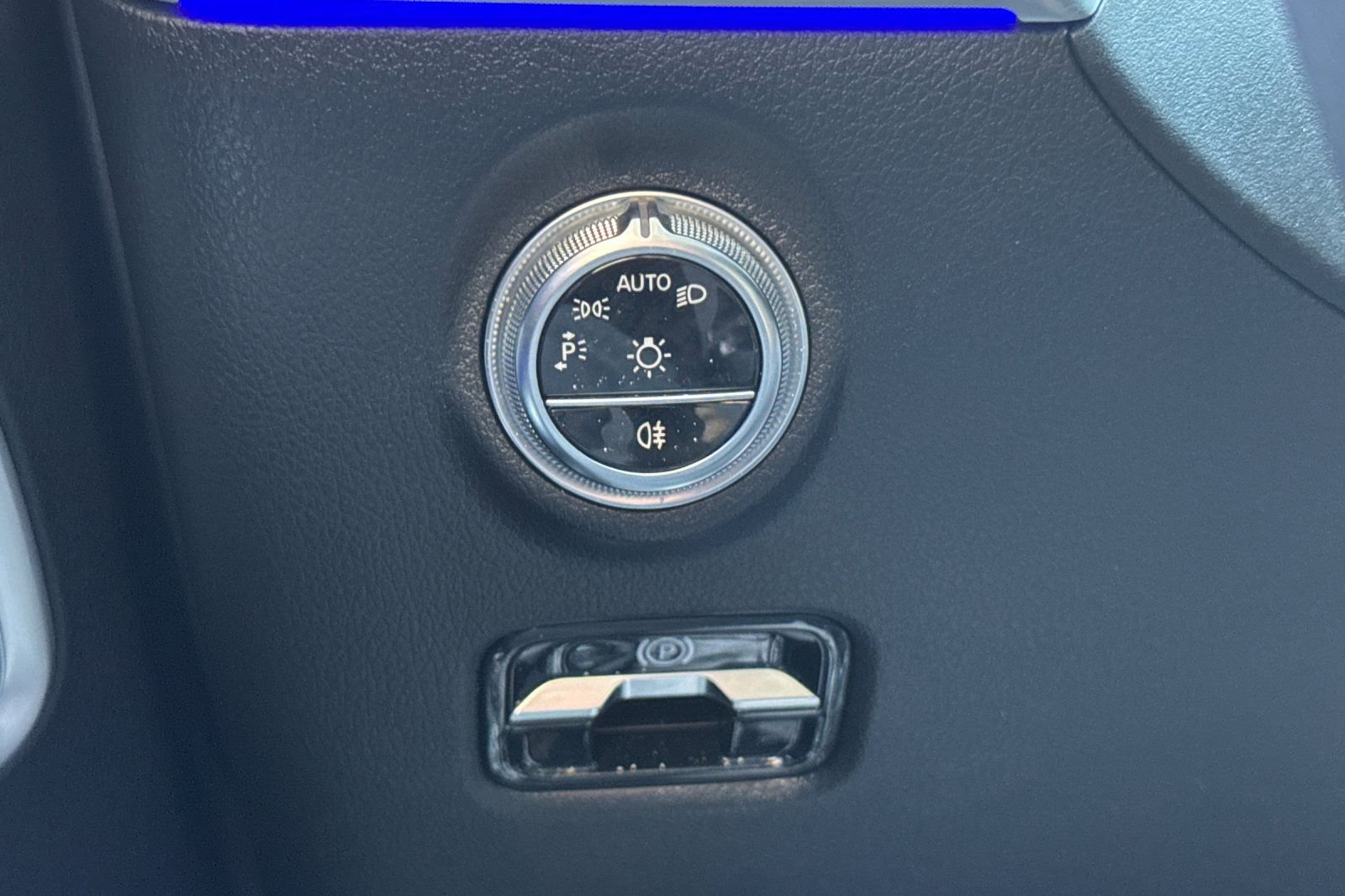 Certified 2023 Mercedes-Benz C 300 Sedan image 31