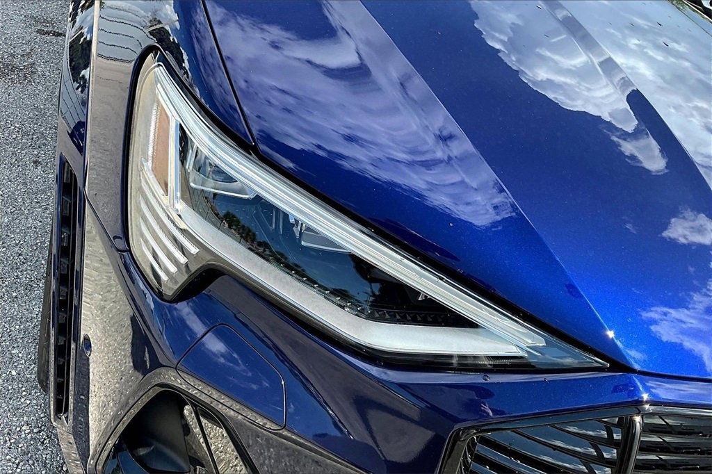 Certified 2023 Audi e-tron S Premium Plus w/ Black Optic Package image 12