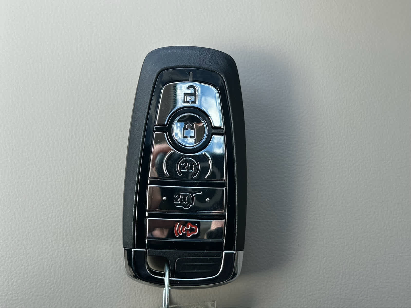 Used 2025 Lincoln Corsair Grand Touring image 53