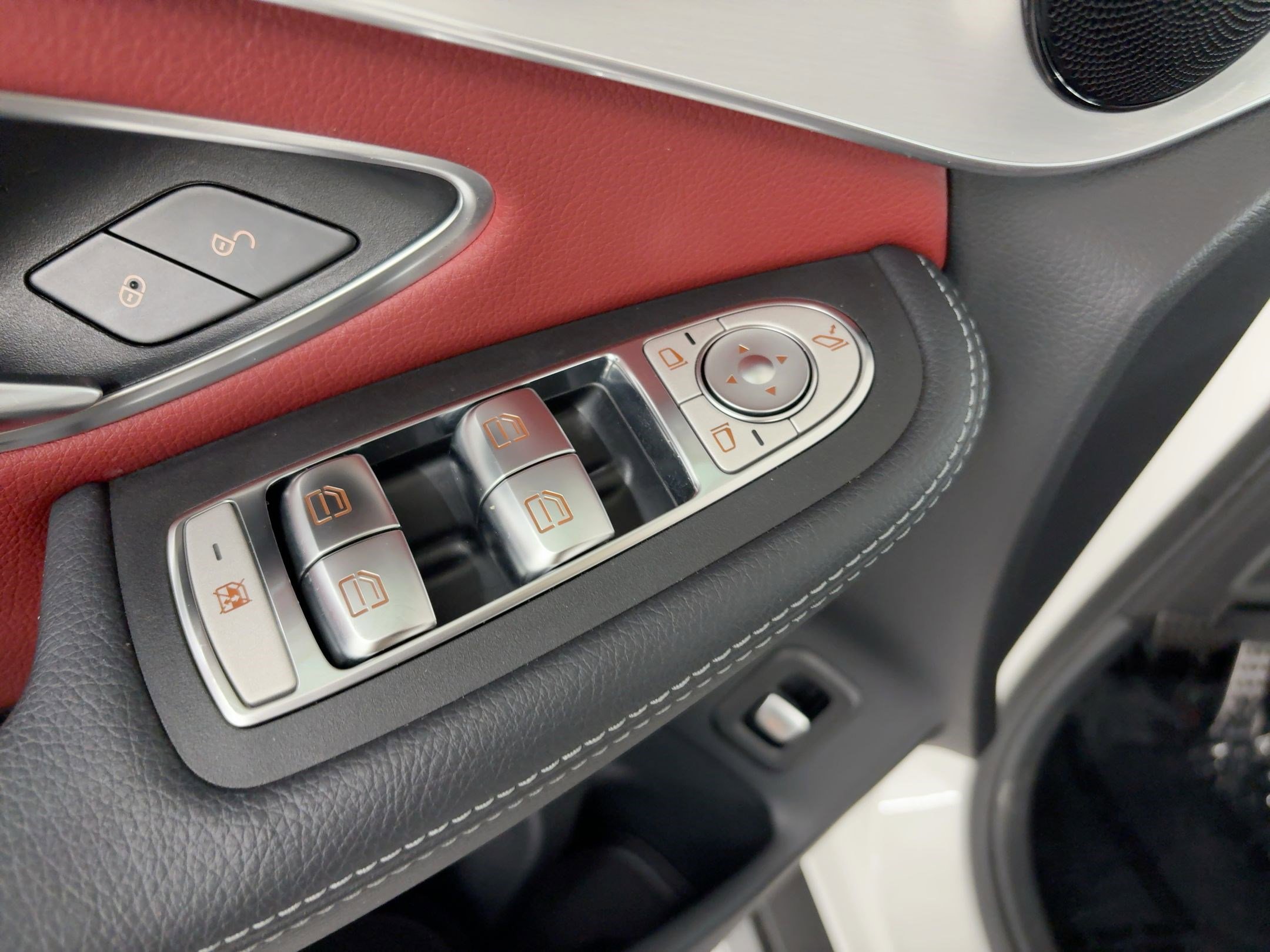 Certified 2022 Mercedes-Benz GLC 300 image 13