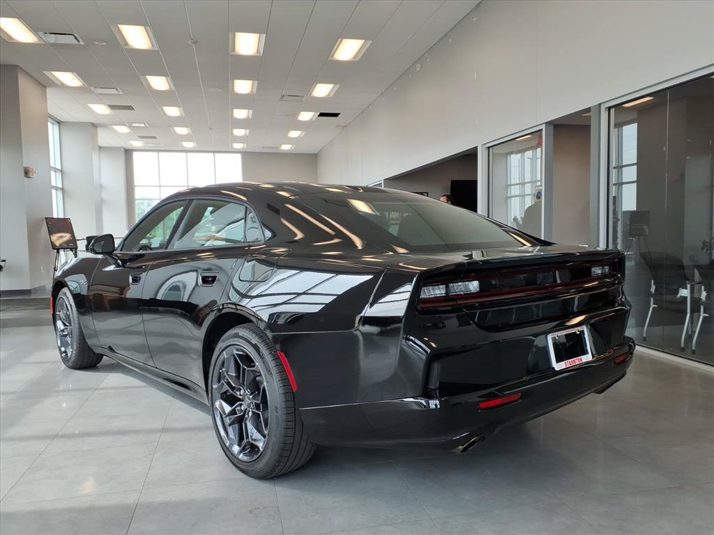 New 2027 Dodge Charger R/T w/ Blacktop Package AWD/4WD image 6