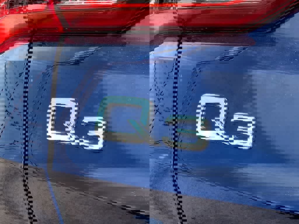 Used 2021 Audi Q3 2.0T Premium Plus w/ Premium Plus Package image 32