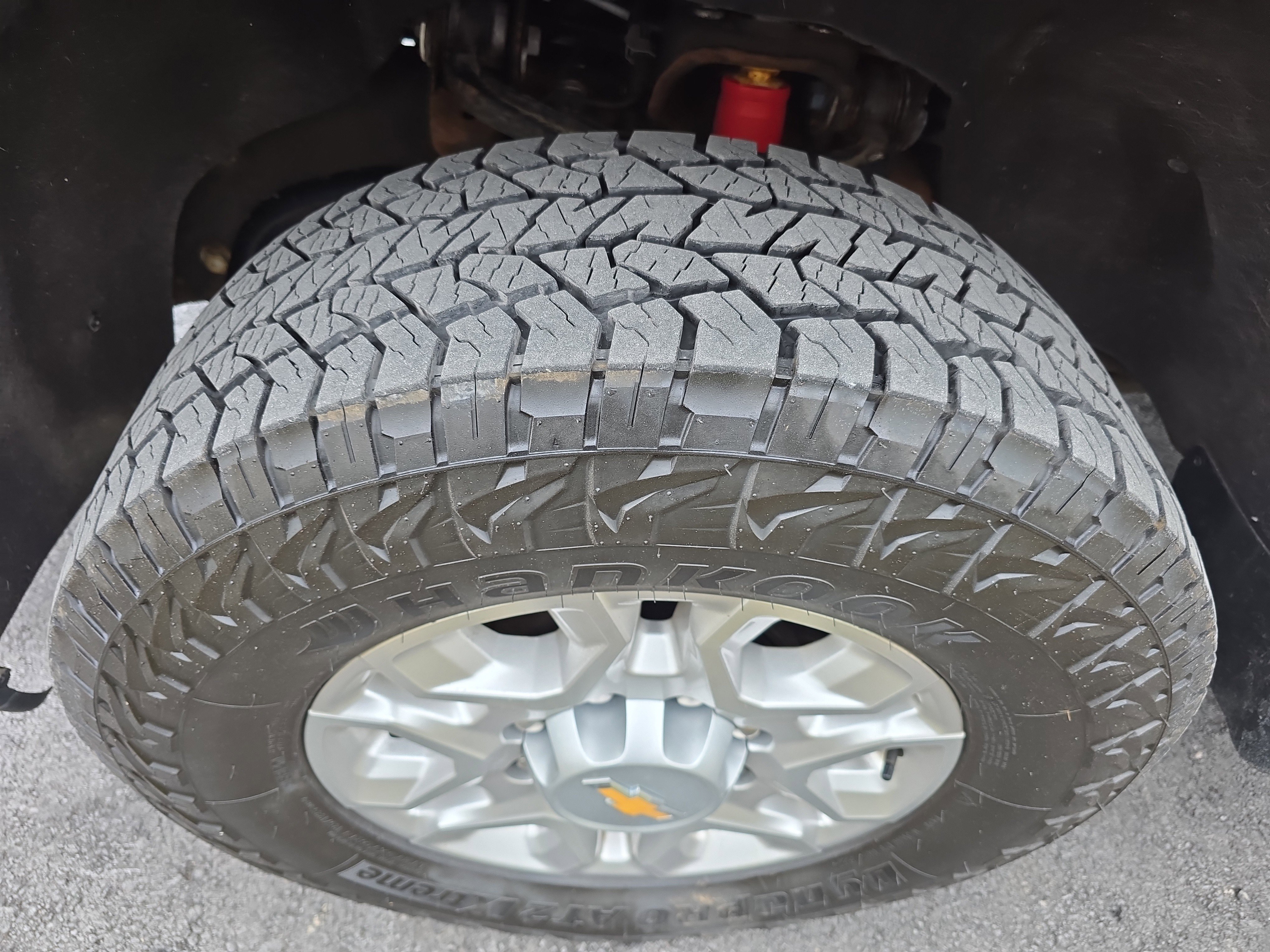 Used 2024 Chevrolet Silverado 2500 LT image 11