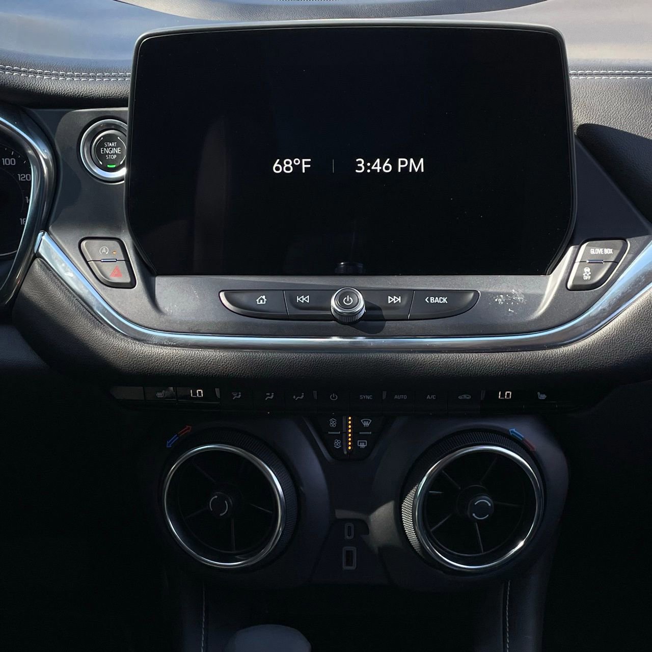 Used 2025 Chevrolet Blazer LT image 17