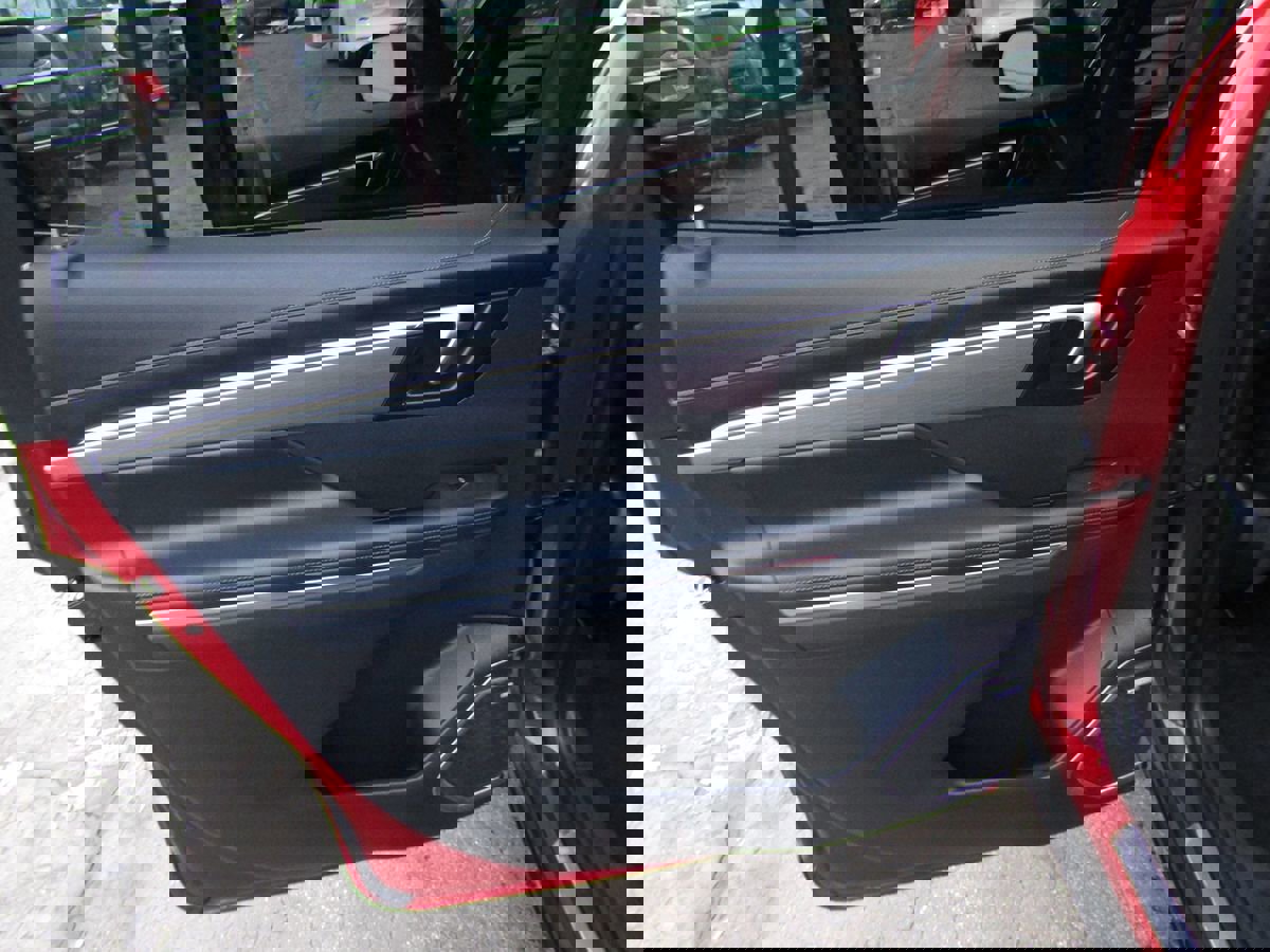 Used 2025 Buick Enclave Preferred image 25