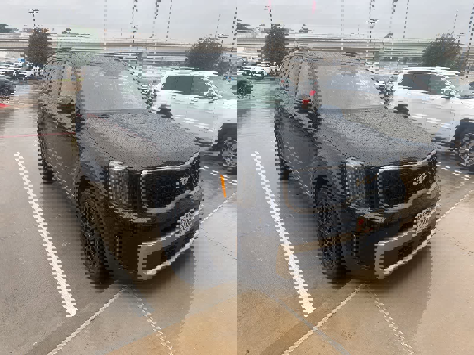 Used 2023 Kia Telluride EX X-Line AWD/4WD image 3