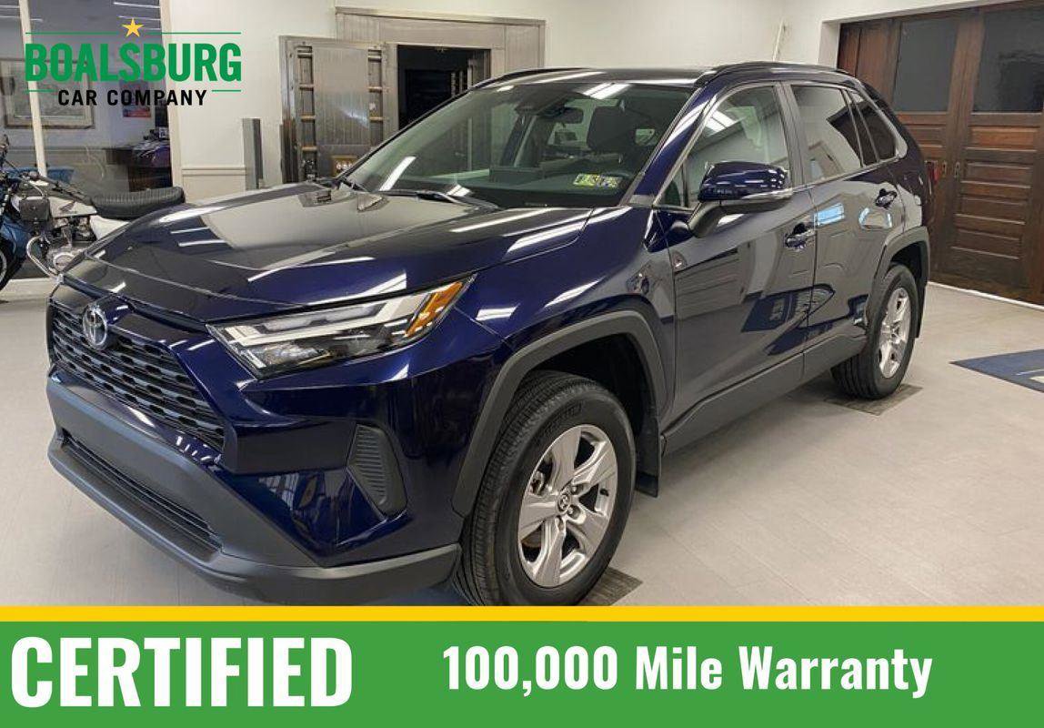 Used 2025 Toyota RAV4 XLE image 1