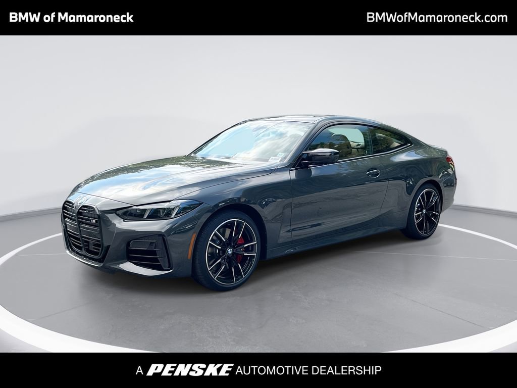 New 2026 BMW 440i xDrive Coupe w/ Premium Package