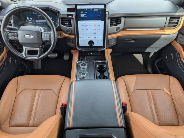 Used 2023 Ford Expedition Max Platinum AWD/4WD image 5