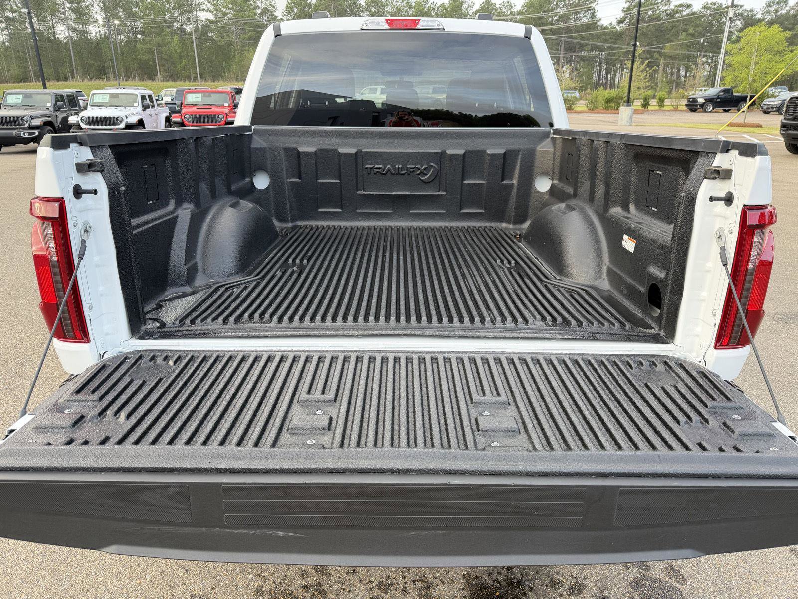 Used 2025 Ford F150 XLT w/ Equipment Group 301A Standard image 17