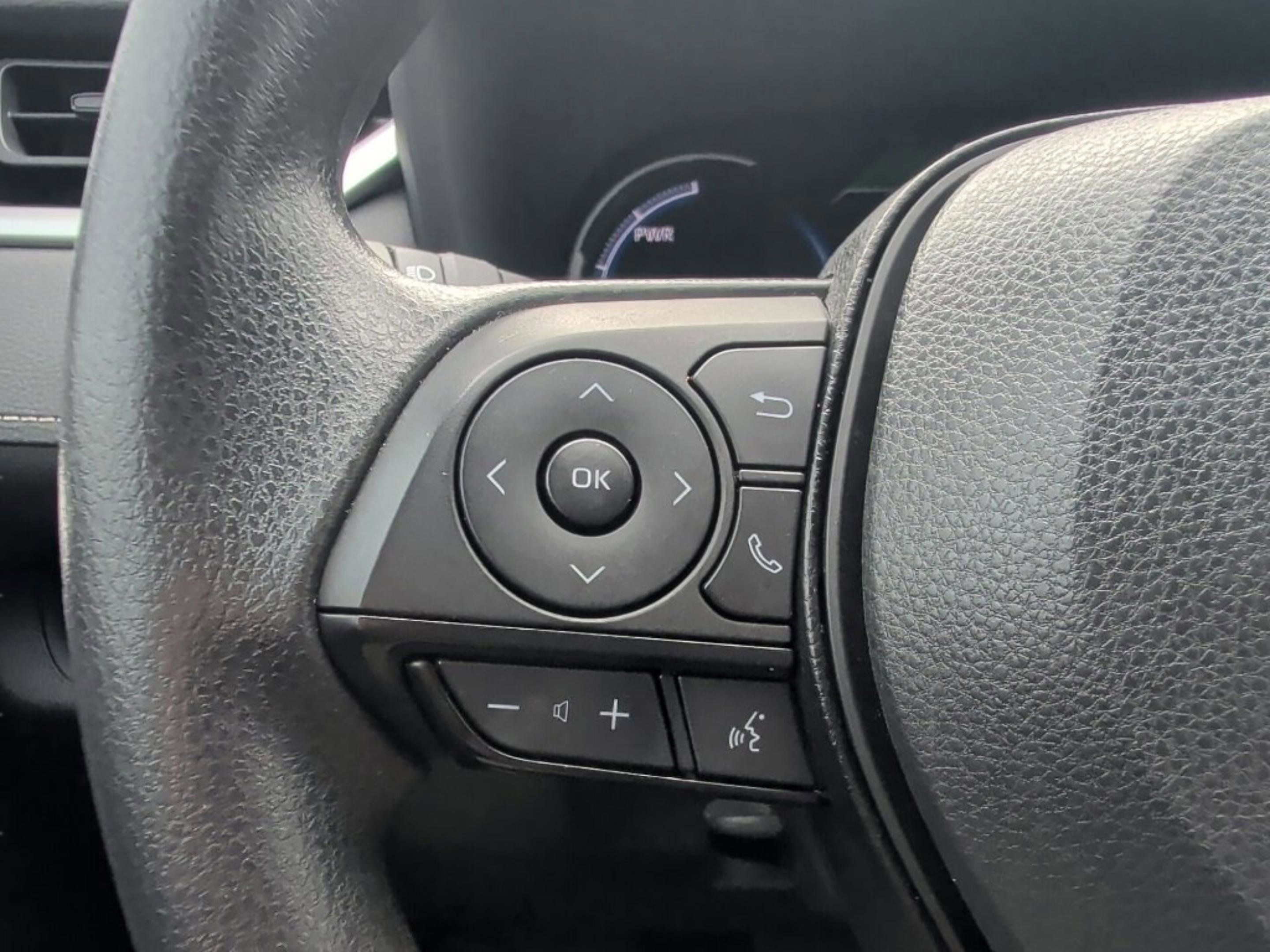 Used 2023 Toyota RAV4 AWD Hybrid image 25