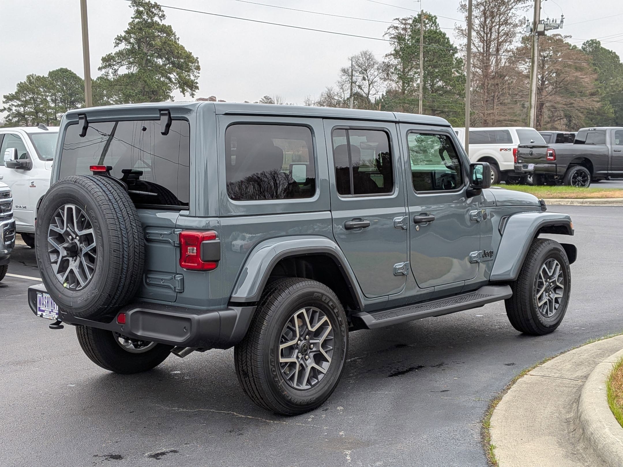 New 2026 Jeep Wrangler Sahara AWD/4WD image 5