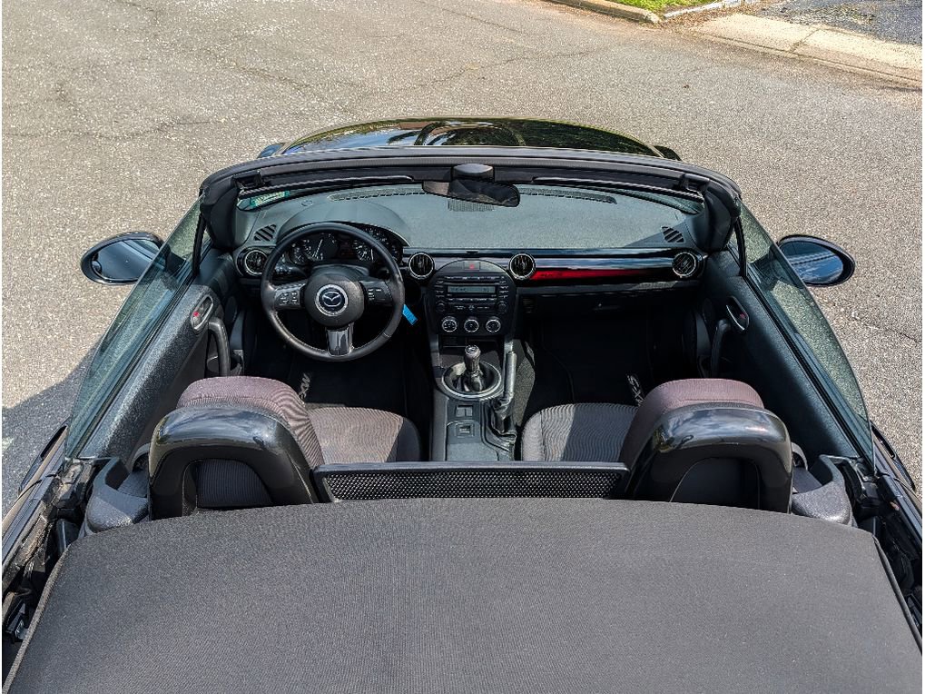 Used 2015 MAZDA MX-5 Miata Club RWD image 13