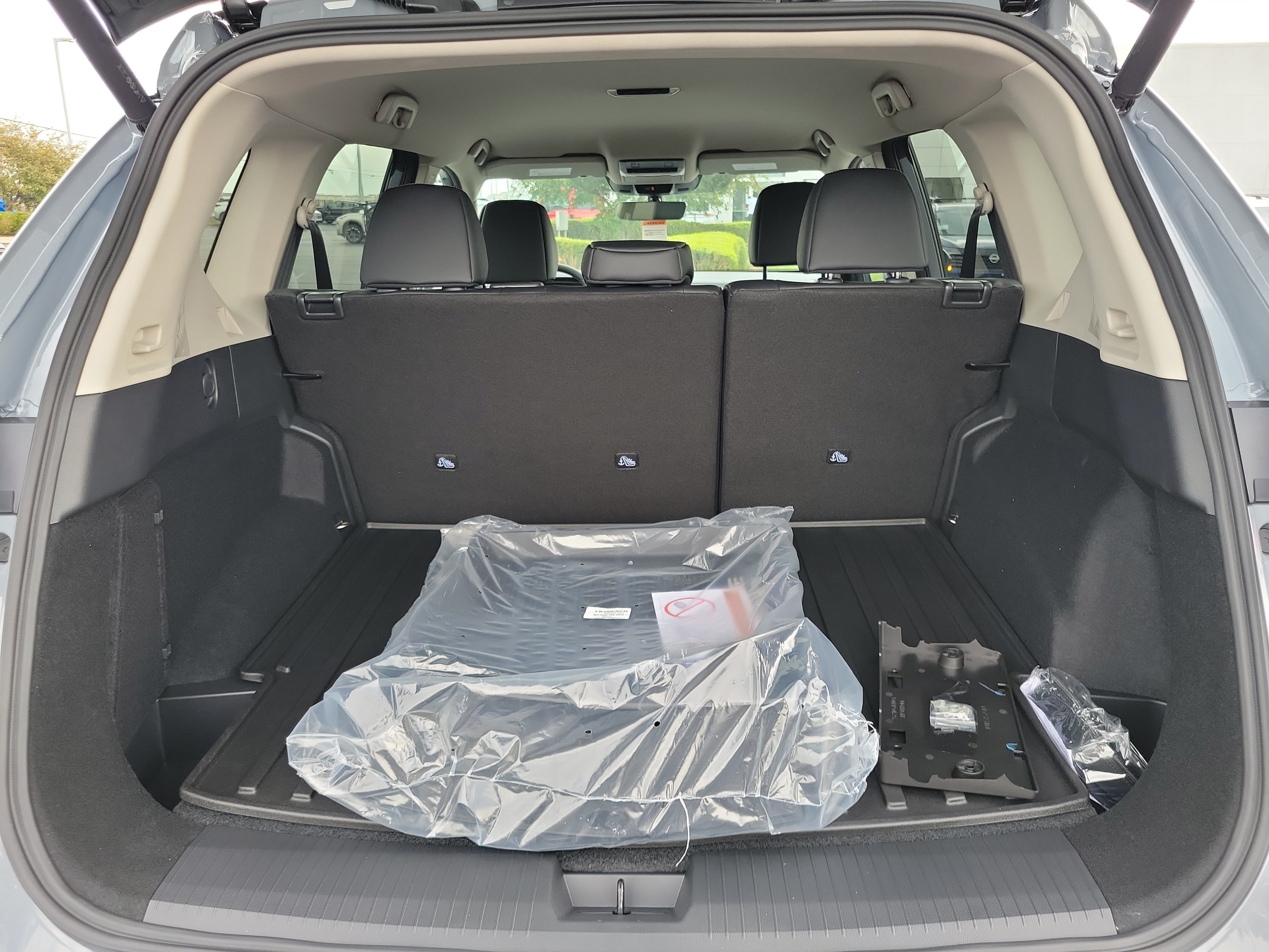 New 2026 Nissan Rogue SV w/ Rock Creek Premium Package AWD/4WD image 8