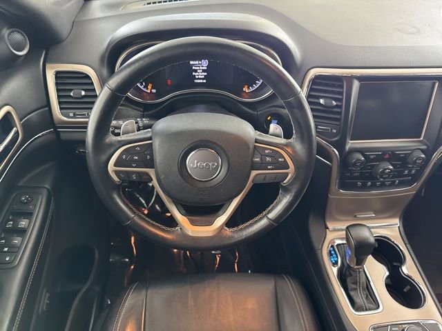 Used 2017 Jeep Grand Cherokee Limited AWD/4WD image 23
