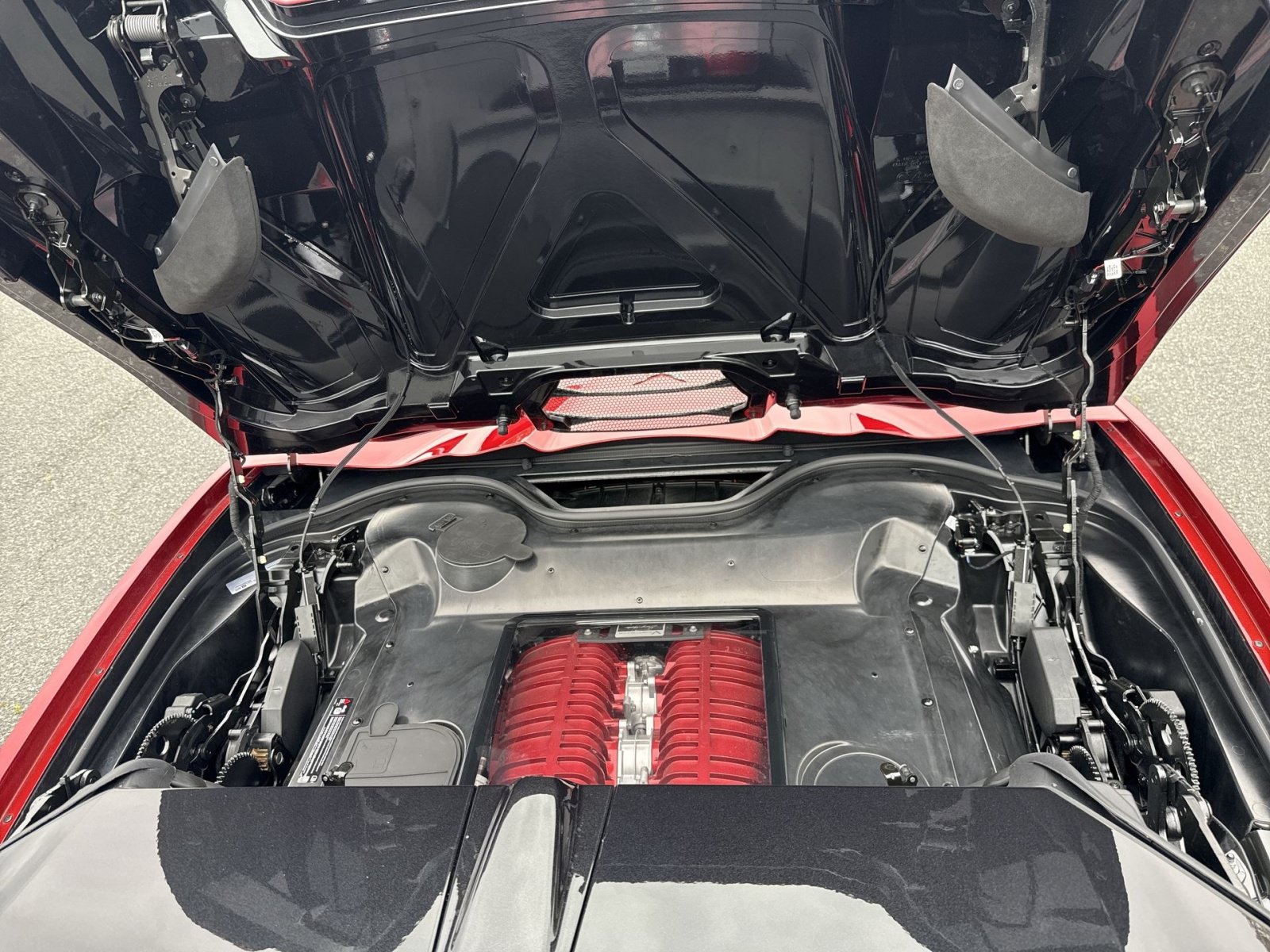 Used 2024 Chevrolet Corvette Z06 RWD image 30