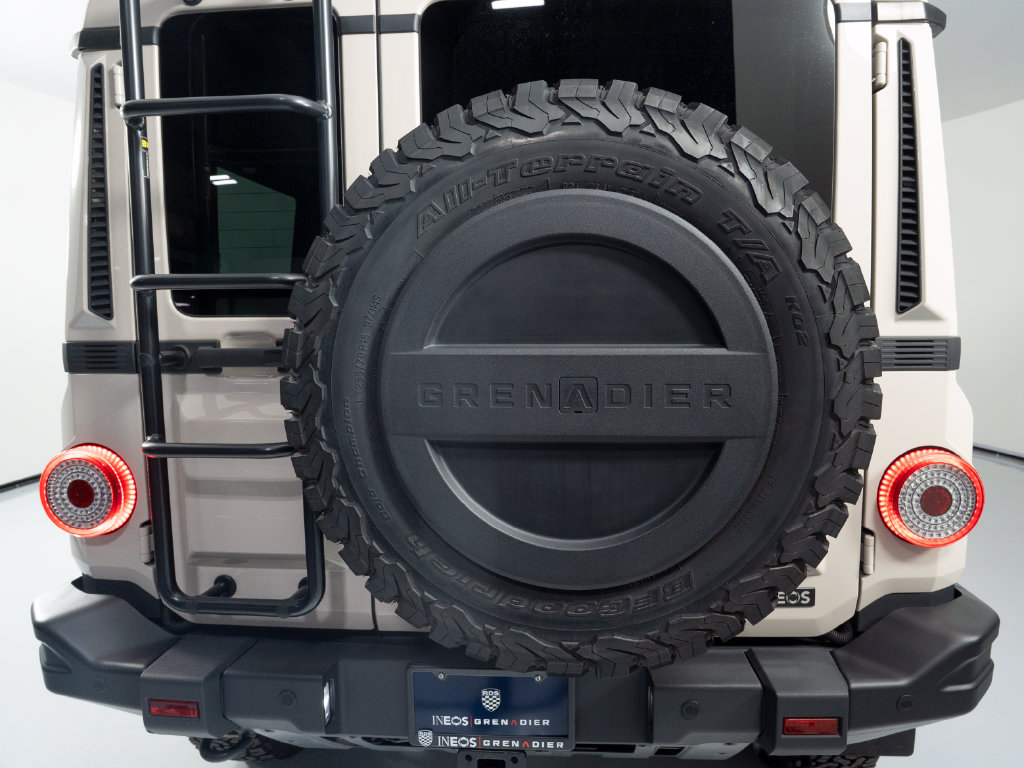 Used 2025 INEOS Grenadier Station Wagon AWD/4WD image 42