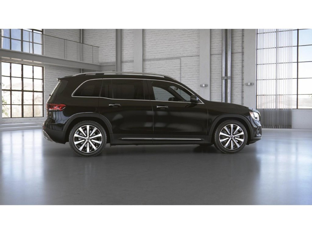 Used 2022 Mercedes-Benz GLB 250 4MATIC image 18