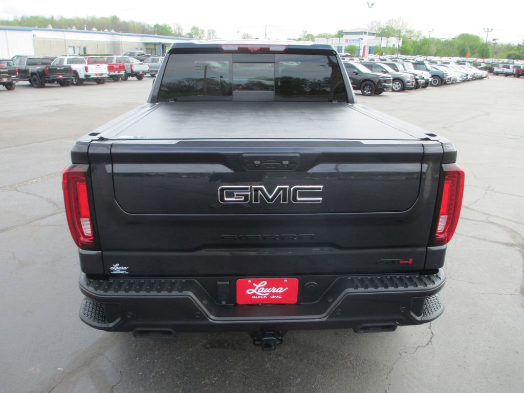 Used 2024 GMC Sierra 1500 AT4 w/ Technology Package image 7