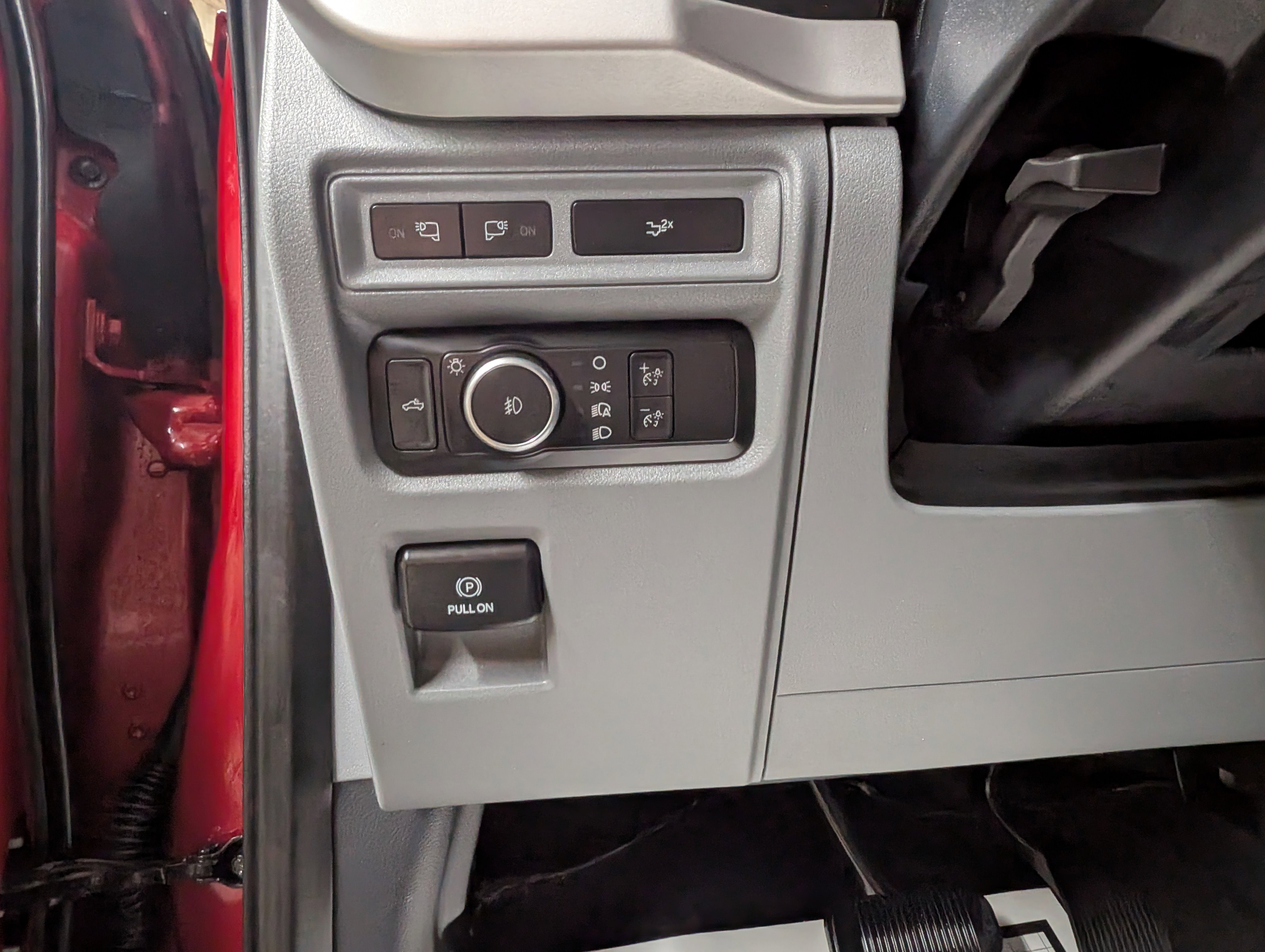 Used 2022 Ford F150 XLT w/ Equipment Group 302A High image 14